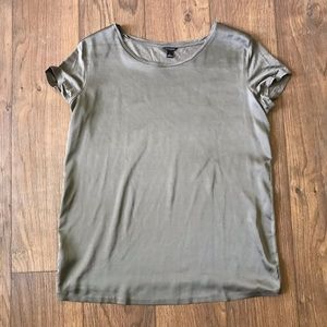 Ann Taylor satin front tee army green L